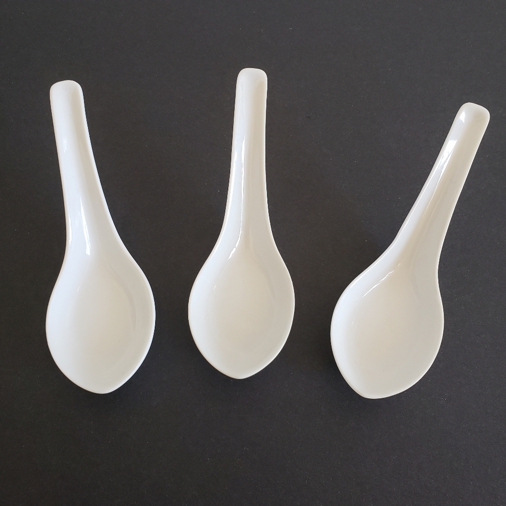#OMC Porcelain White Rice Soop Spoons set of 3 Japan .
